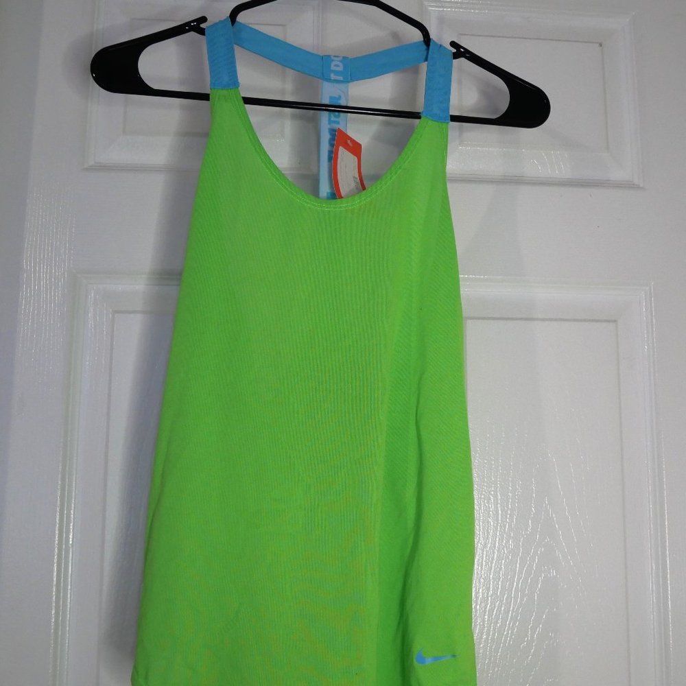 BRAND NEW NIKE ELASTIKA TANK FOR WOMEN